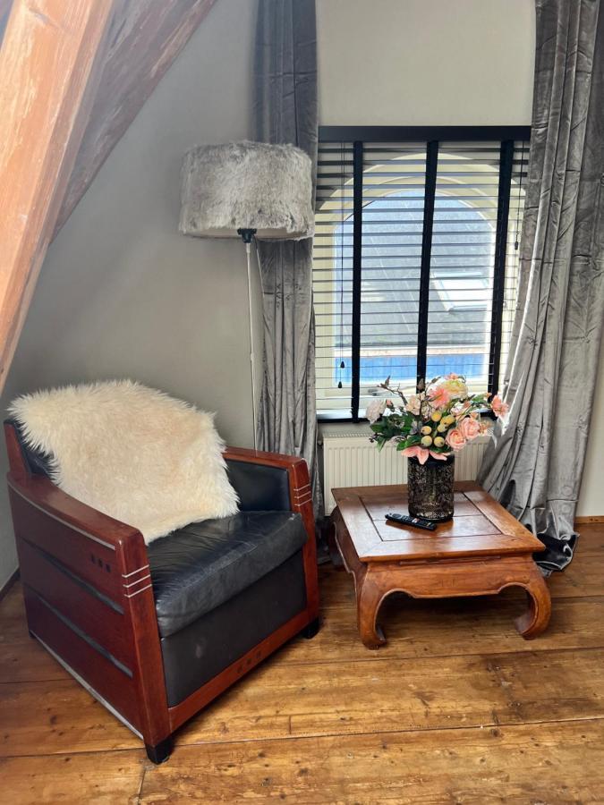 La Dolce Vita Suites ลีวาร์เดิน ภายนอก รูปภาพ