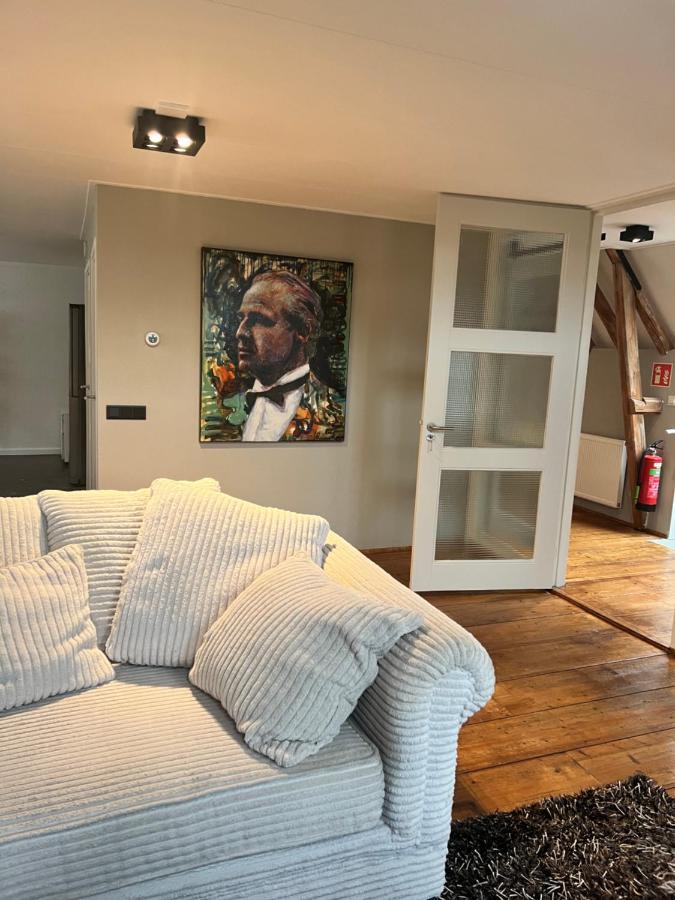 La Dolce Vita Suites ลีวาร์เดิน ภายนอก รูปภาพ