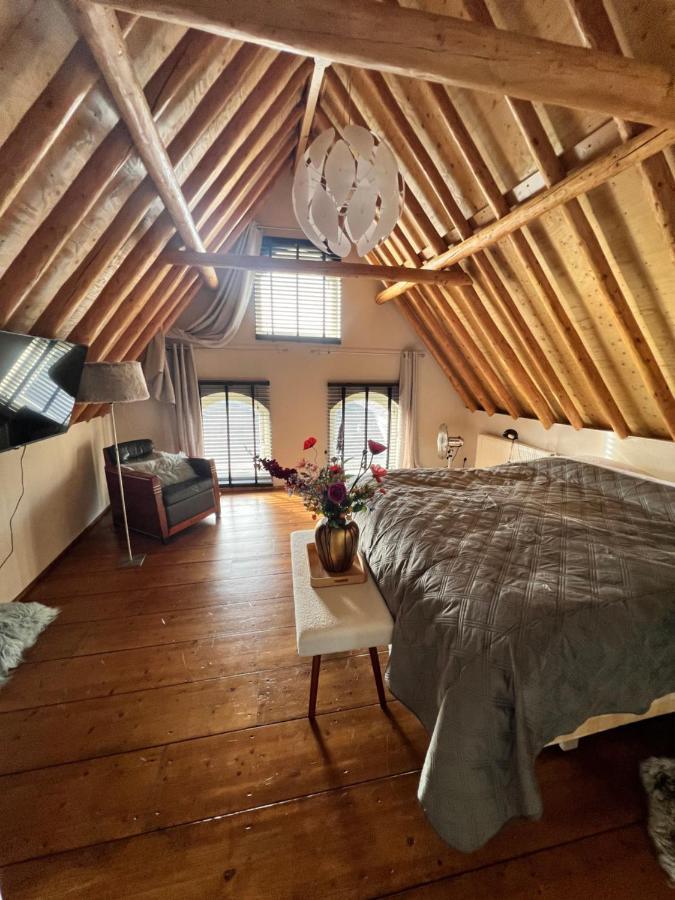La Dolce Vita Suites ลีวาร์เดิน ภายนอก รูปภาพ