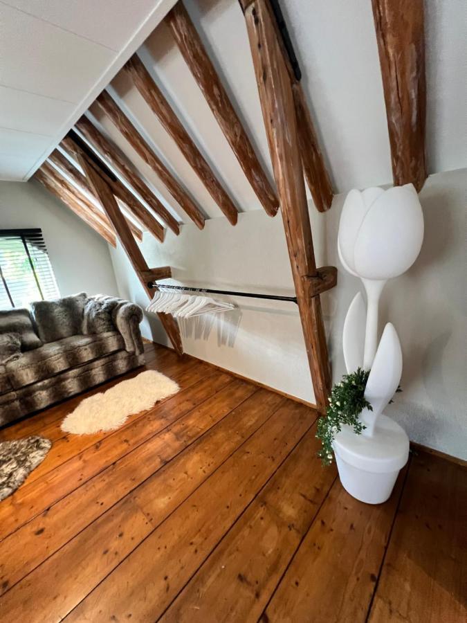 La Dolce Vita Suites ลีวาร์เดิน ภายนอก รูปภาพ